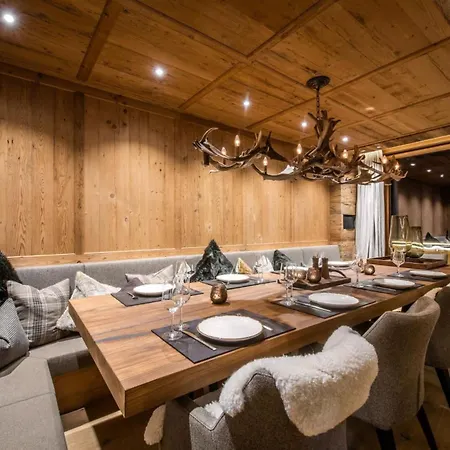 Casa Campanil Basso Holiday home Madonna di Campiglio